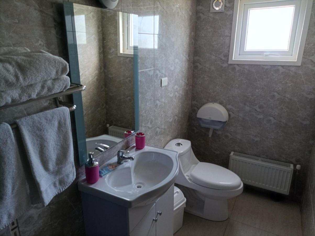 Hotel Estacion Nautica - Aeropuerto Пунта Аренас Екстериор снимка